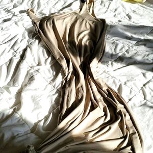 Knotted swoop back dress